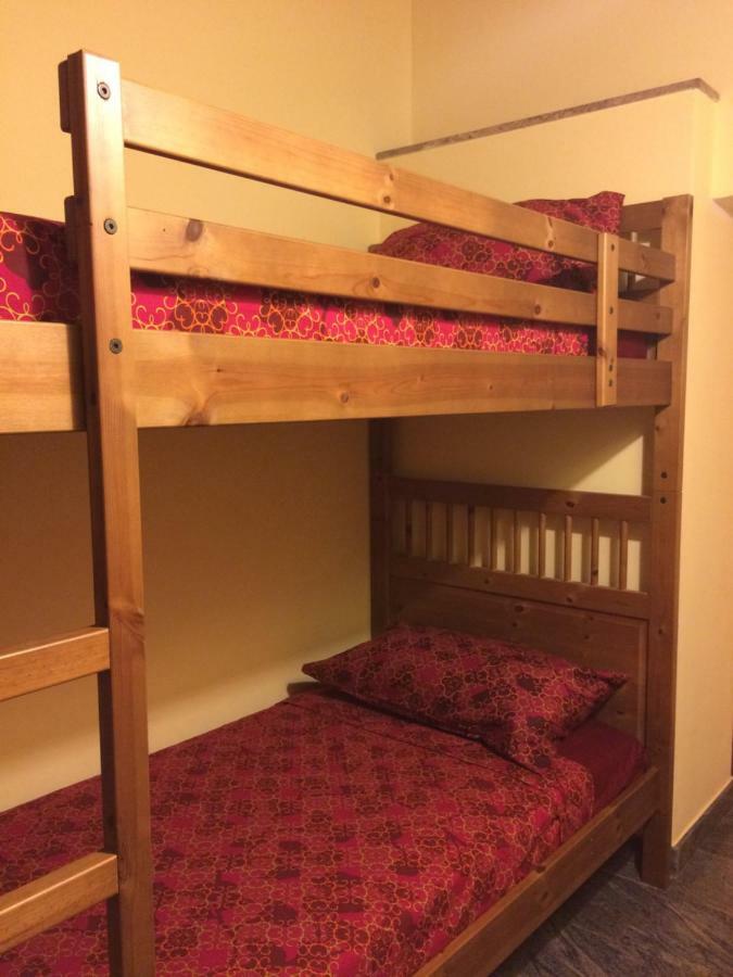 Apartamento Locazione Turistica La Ca Gialla Pontremoli Exterior foto