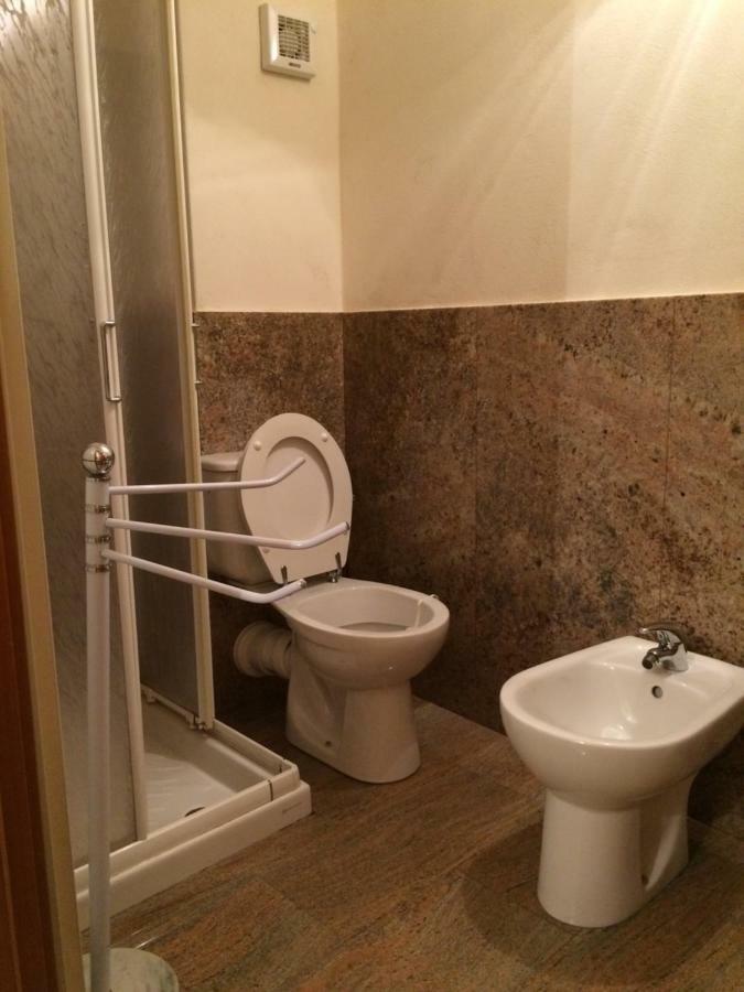 Apartamento Locazione Turistica La Ca Gialla Pontremoli Exterior foto